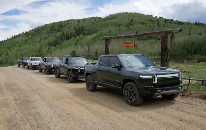 5 R1T’s 4 Wheeling Trip Report, Yankee Hill, Colorado, June 19, 2022