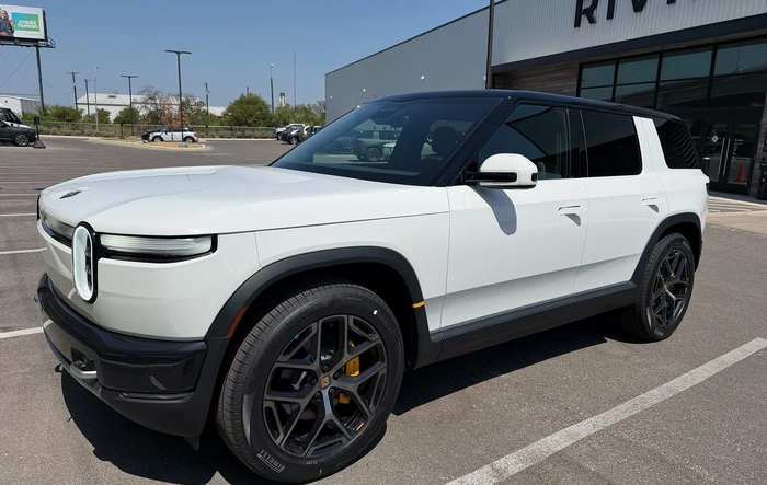 New R2 Purchase w/ 700 Miles Road Trip Thoughts