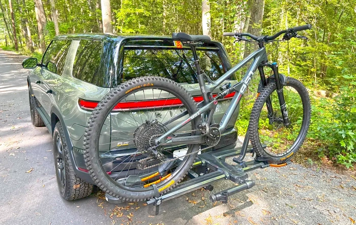 Bike Racks on R2 - Post Yours 🚲