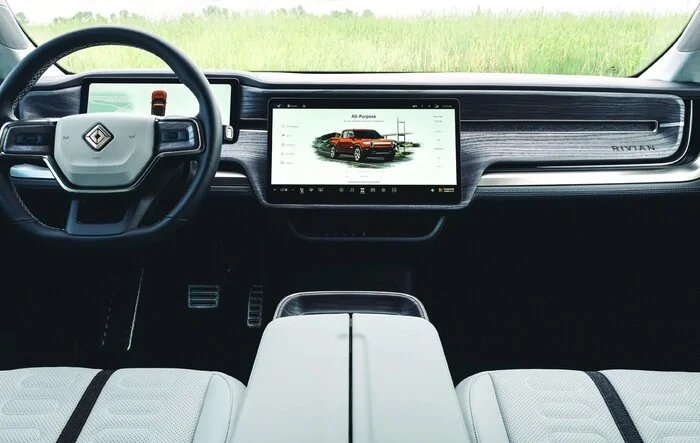 [Update: Official look at new OC interior w/ dark-stained ash wood] Ocean Coast with BM wood trim are shipping soon according to service center guide