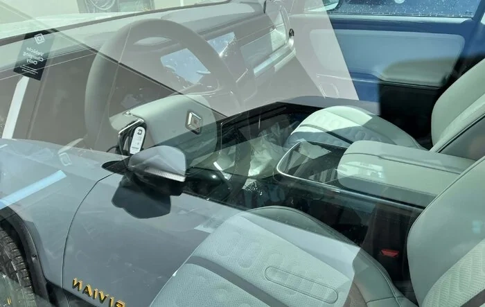 Ocean Coast Interior is Shipping with Black Speaker Grills - Photos