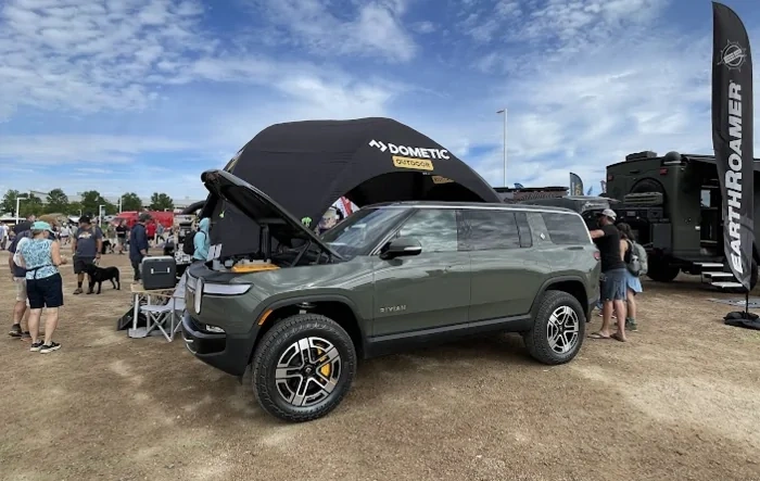 Overland Expo Mountain West: Launch Green R1S and Rivian Blue R1T