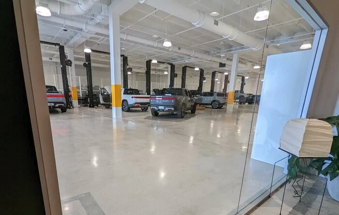 Visited the Rivian Miami Service Center - Photos
