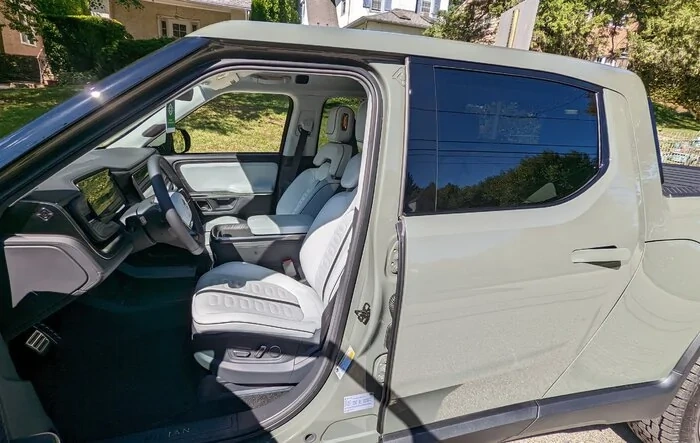 Took delivery of R1T Launch Green with Ocean Coast Interior