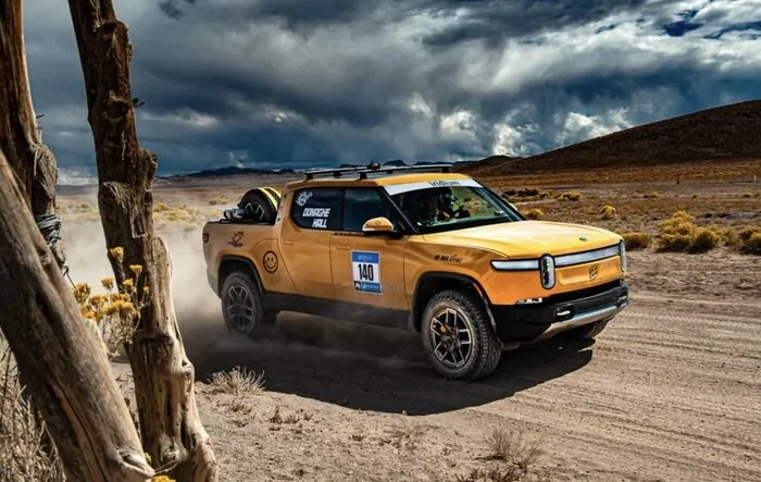 Rebelle Rally 2022 will feature R1T and R1S teams