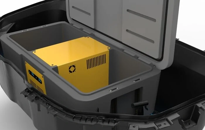 Powered 40 qt Frunk Cooler and 12 gal Water Tank w/ washdown sprayer concept (by @BoxGods)