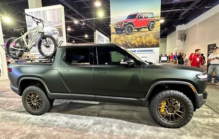 [SEMA 2022] Matte Dark Sage Green Rivian R1T Build by Doetsch Off-Road / Cooper Tires